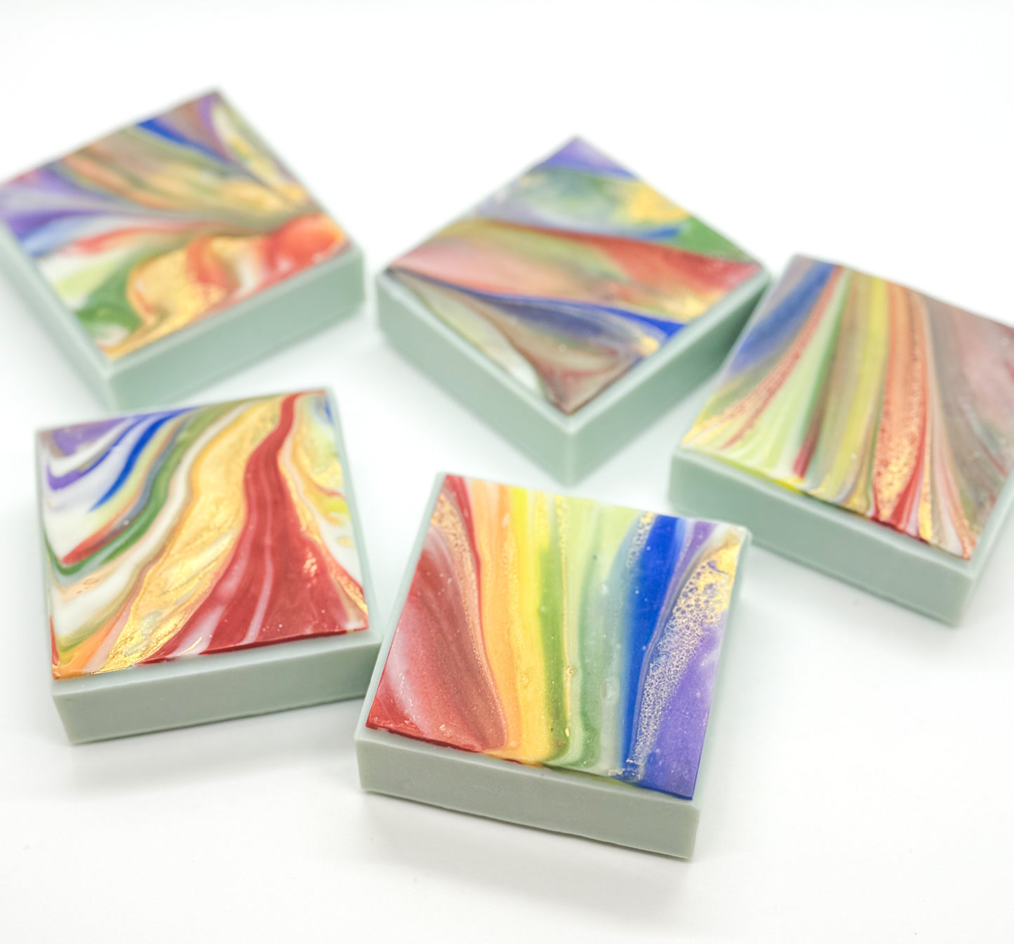 Dipping 4.3 oz Skittles Rainbow Artisanal Face and Body Soap